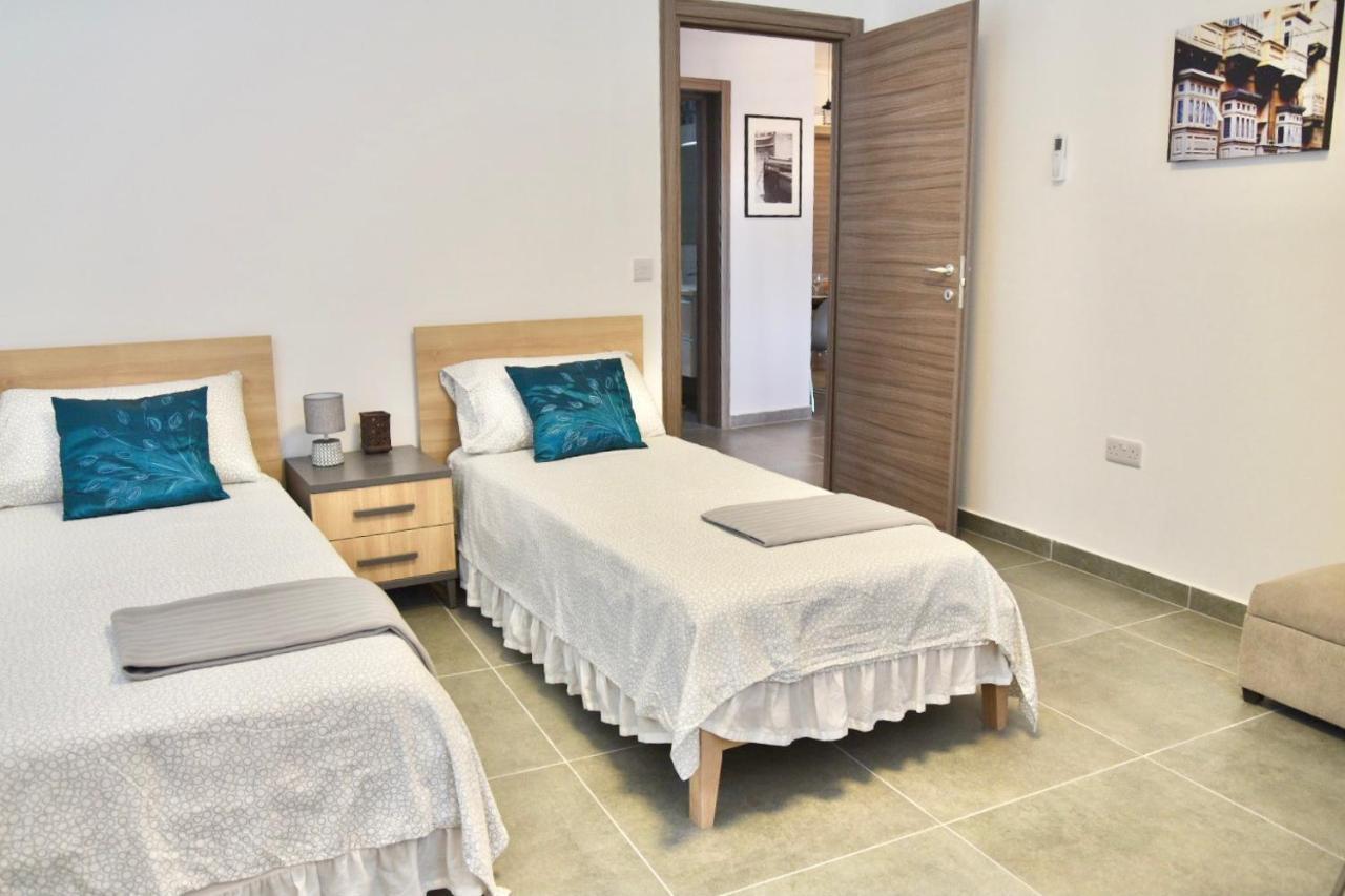 Bright & Modern 2-Bedroom, 4Th Floor Apartment In Gzira, Malta Dış mekan fotoğraf